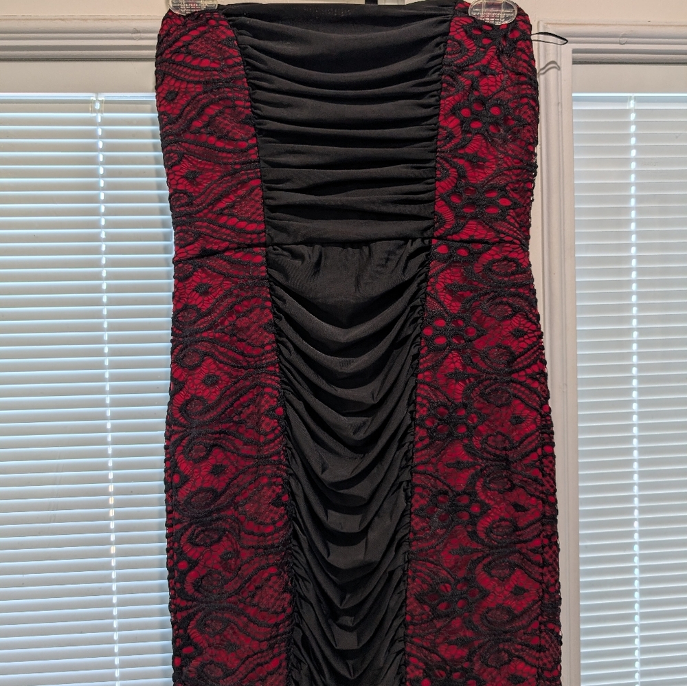 Foreign exchange bodycon strapless party dress M MUST BUNDLE ****3/$15***